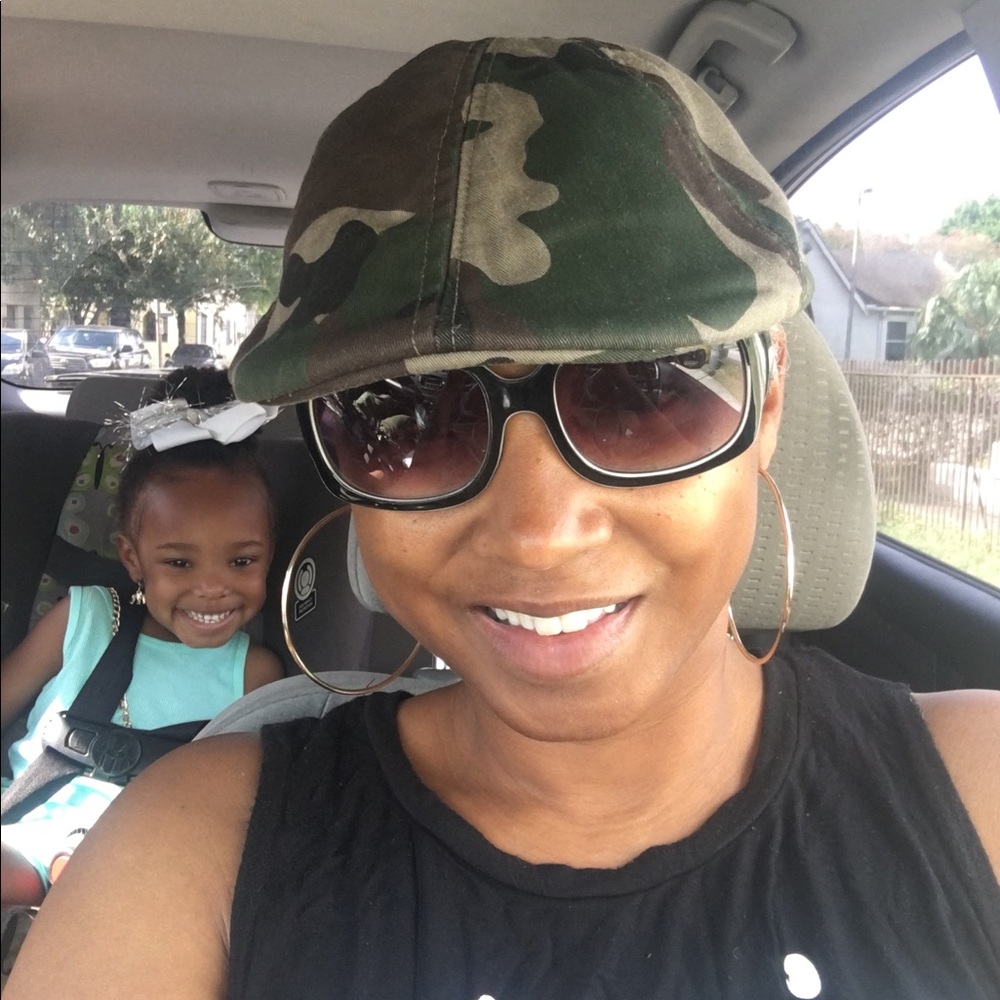 Meet your Posher, Trenise